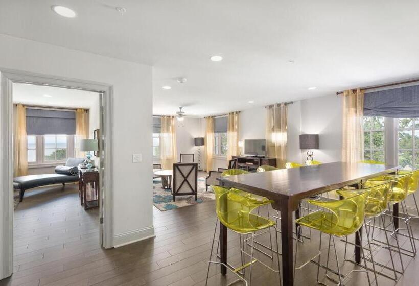 فندق White House