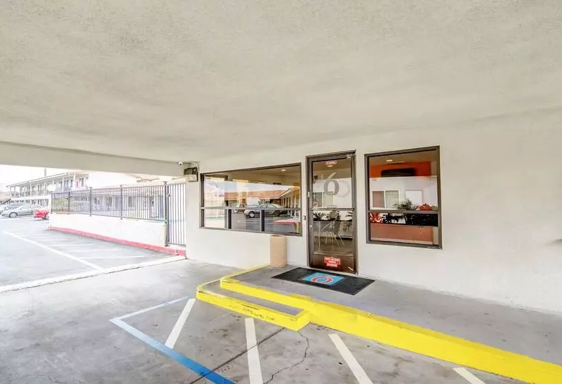 Motel 6 Manteca, Ca
