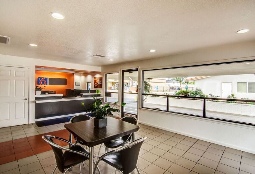 Motel 6 Manteca, Ca