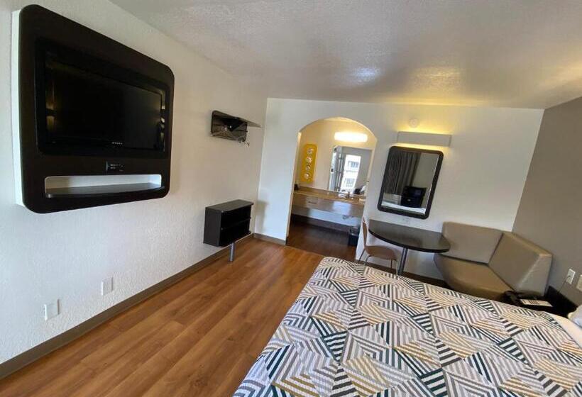 Motel 6bryan, Tx College Station