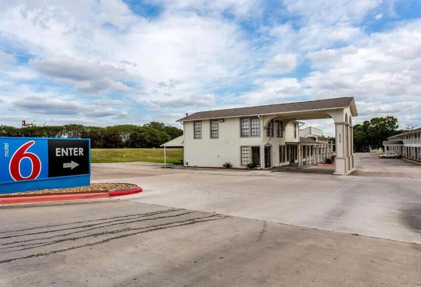Motel 6bryan, Tx College Station