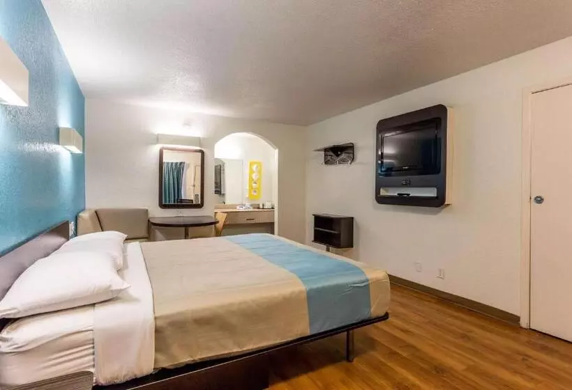 Motel 6bryan, Tx College Station