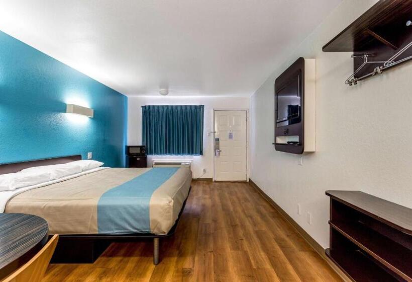 Motel 6bryan, Tx College Station