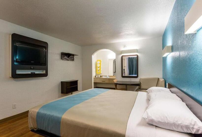 Motel 6bryan, Tx College Station