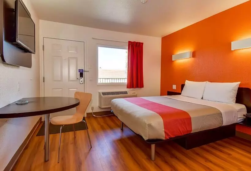 Motel 6 Riverside, Ca South