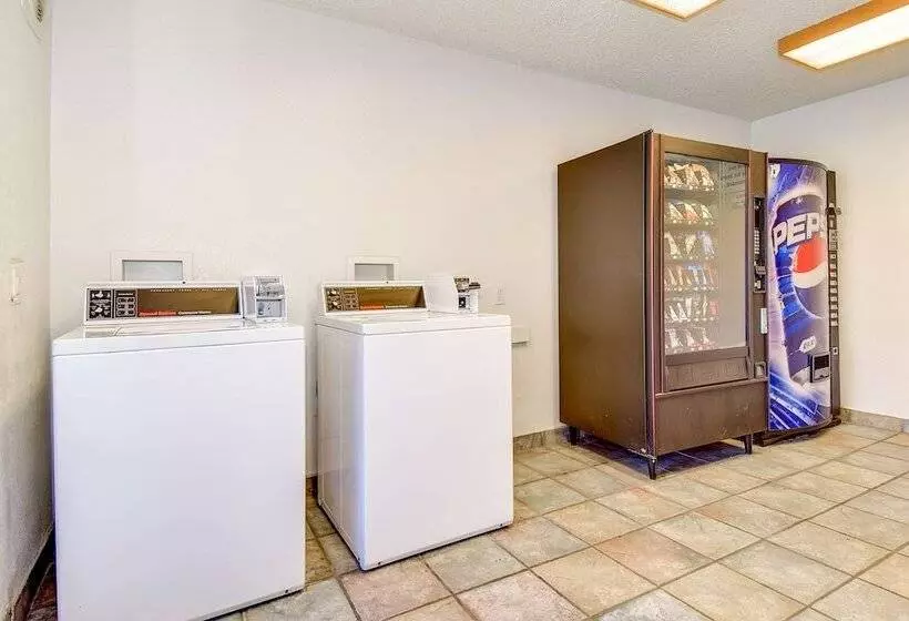 Motel 6 Riverside, Ca South