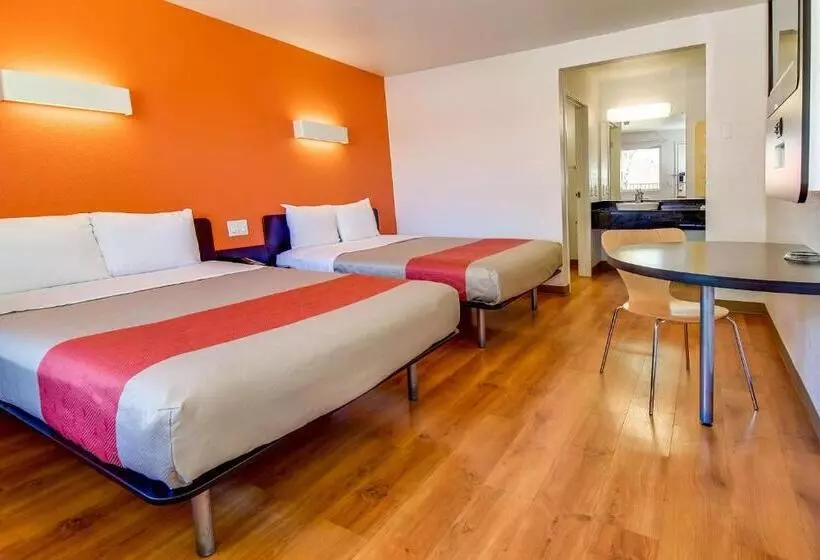 Motel 6 Riverside, Ca South