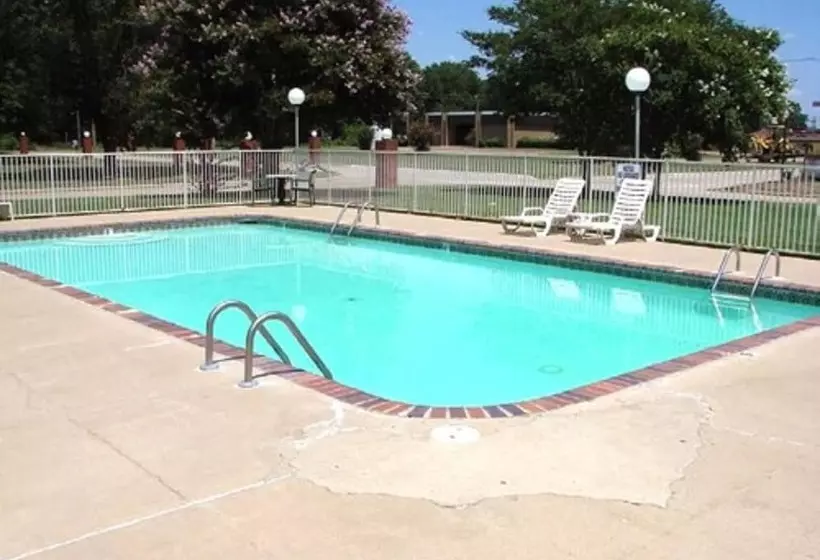 汽车旅馆 Delta Inn