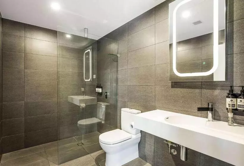 מוטל The Kingsford Brisbane Airport, Ascend Hotel Collection