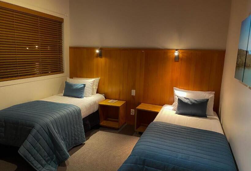 מוטל Waitomo Lodge