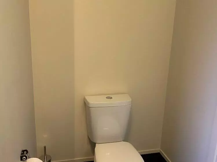 מוטל Waitomo Lodge