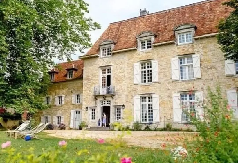 بنسيون Château D’orion