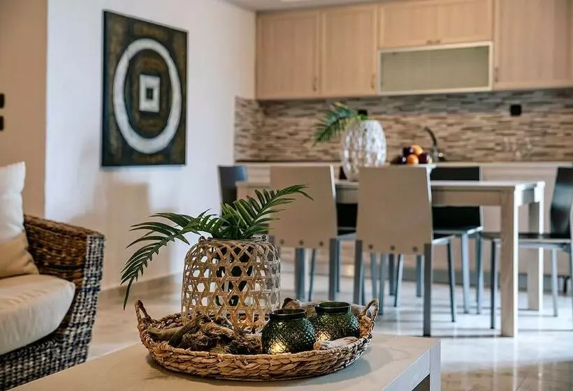 Stigmes Villas & Suites