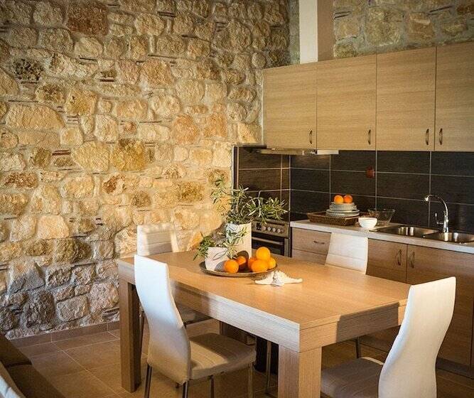 Stigmes Villas & Suites