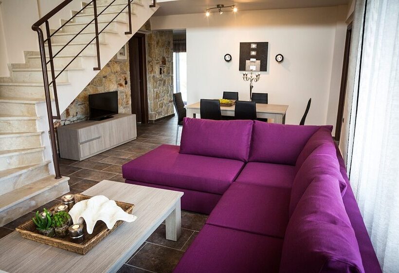 Stigmes Villas & Suites