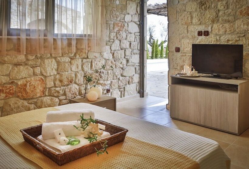 Stigmes Villas & Suites