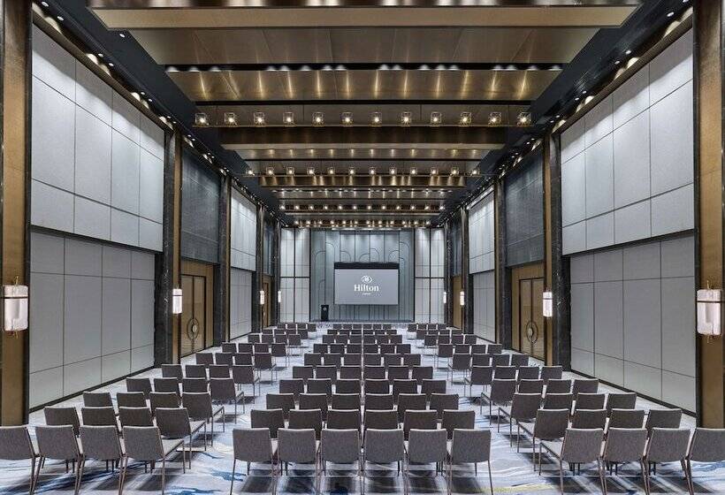 בית מלון כפרי Hilton Zhuhai