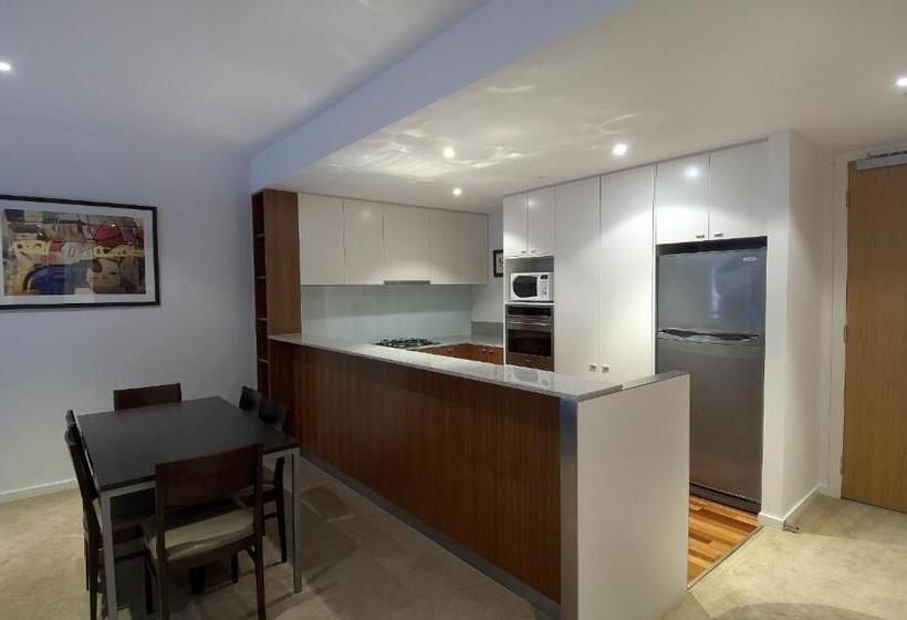 Brighton Bay Apartments