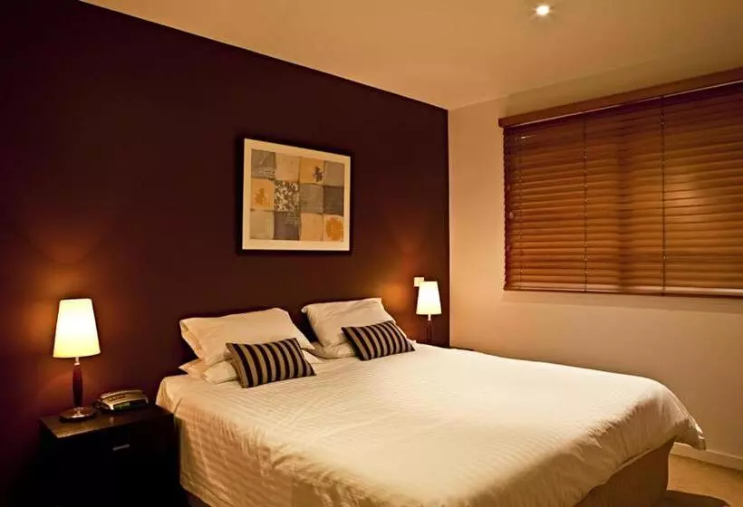 Brighton Bay Apartments