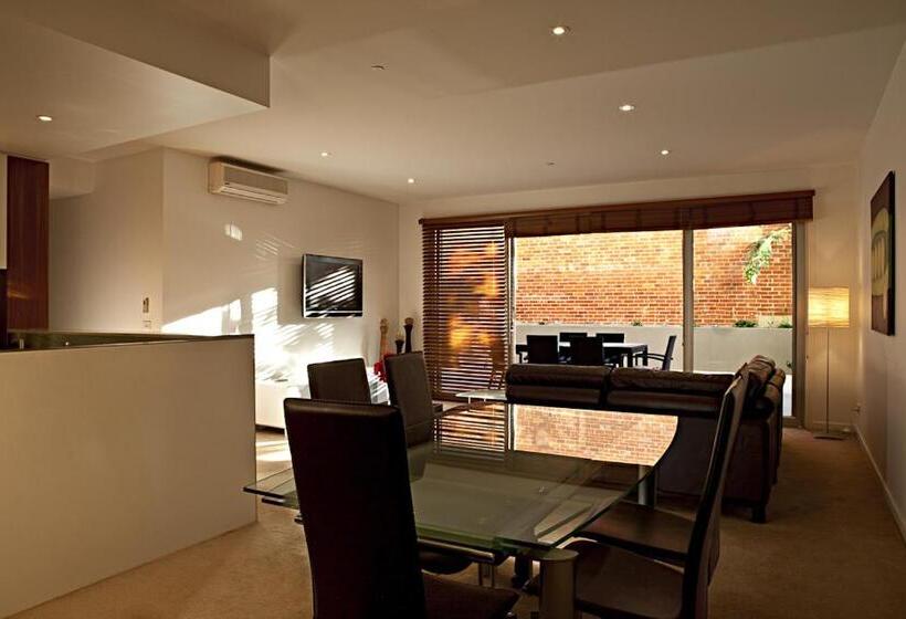 Brighton Bay Apartments