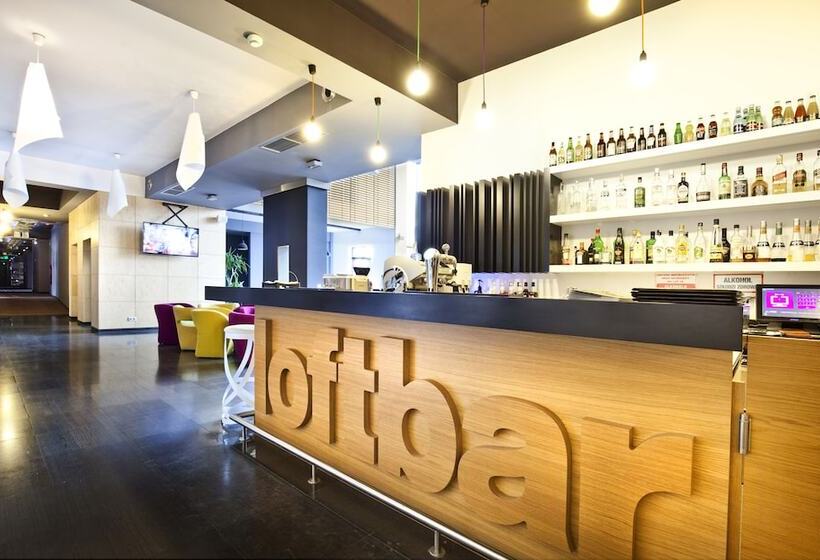 בית מלון כפרי Artis Loft