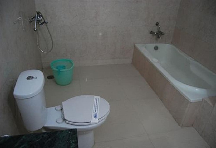 בית מלון כפרי Delta International