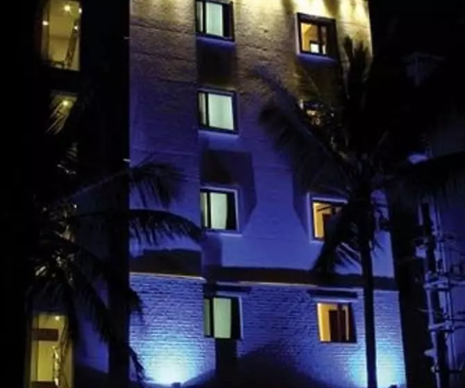 Hotel Sri Krishna Suites