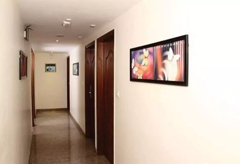 Hotel Sri Krishna Suites