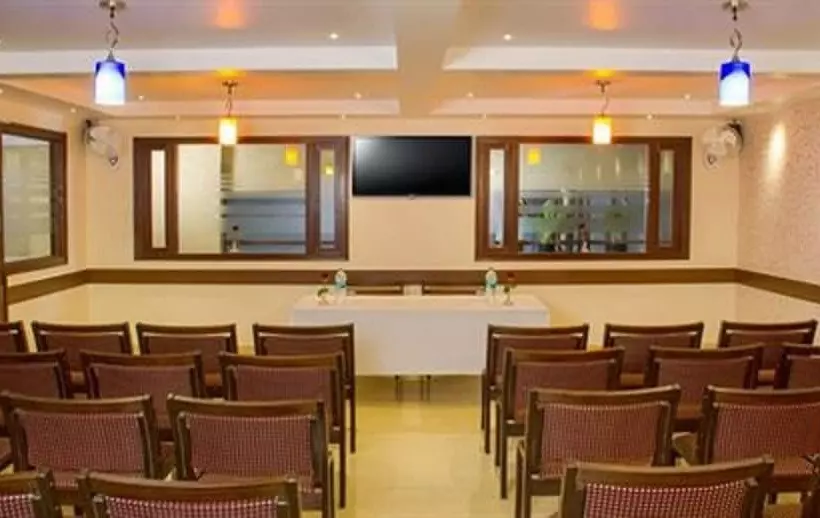 Hotel Sri Krishna Suites
