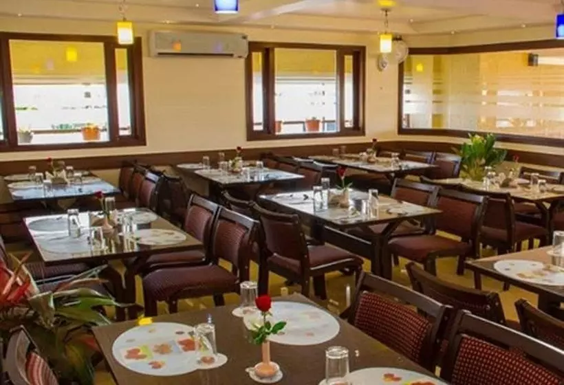 Hotel Sri Krishna Suites