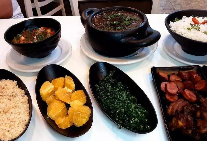 هتل Girassol Plaza