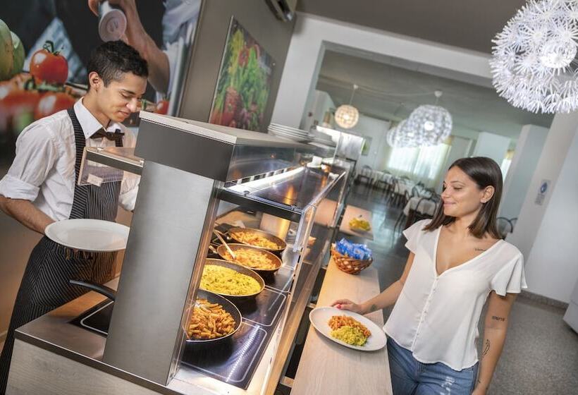 فندق Mediterraneo