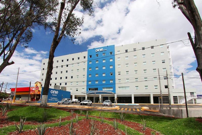 فندق One Guadalajara Periferico Poniente