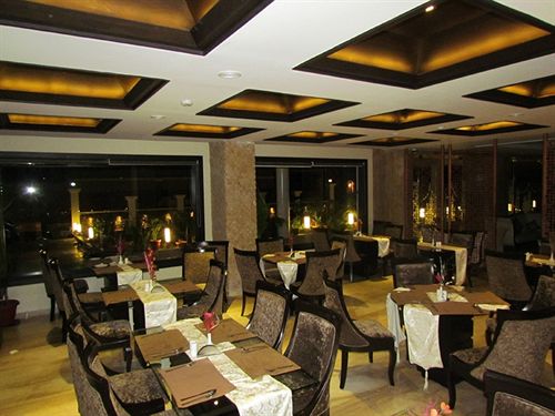 Hôtel Pine Spring Wazir Bagh