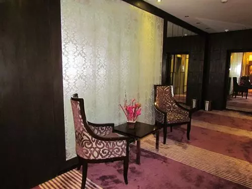 Hotel Pine Spring Wazir Bagh