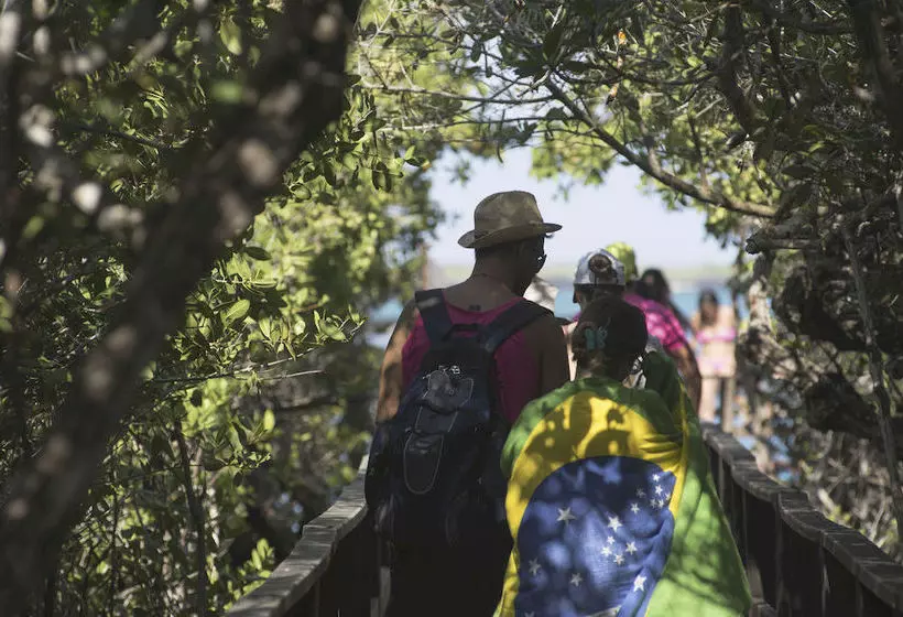 ホテル Red Mangrove Lodge Isabela