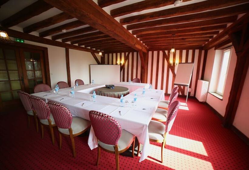 ホテル Restaurant Le Lion D Or