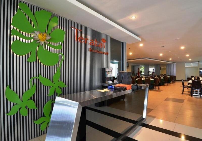 Savana Hotel & Convention Malang