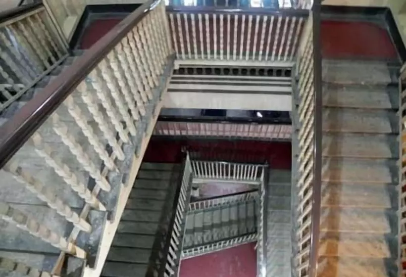 Отель Sunflower Guesthouse