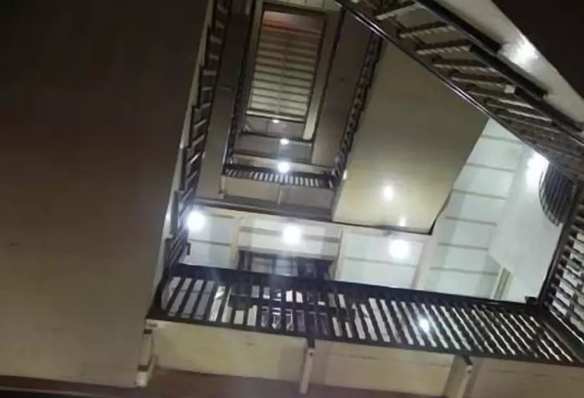 Отель Sunflower Guesthouse