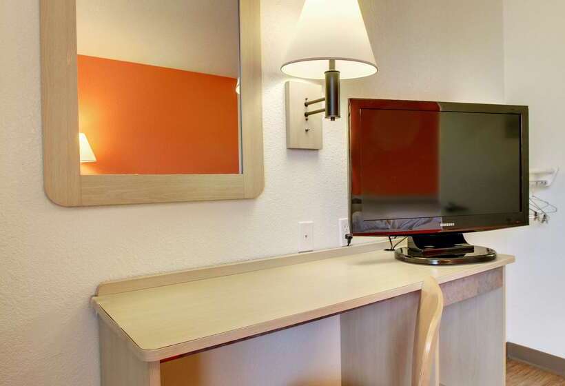 Motel 6 Elizabethtown