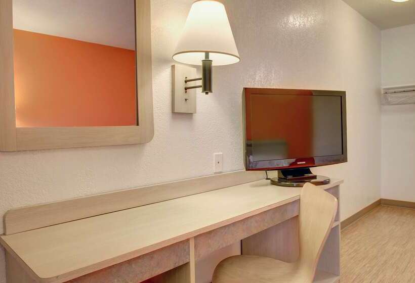 Motel 6 Elizabethtown