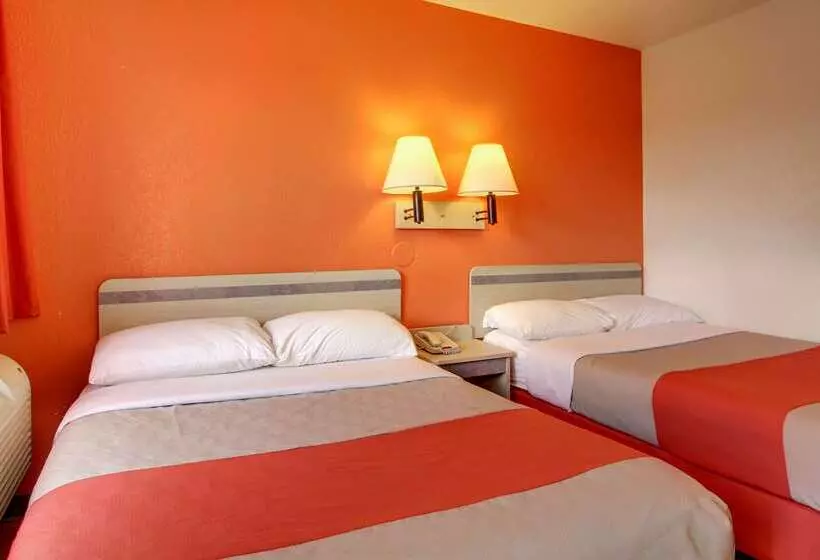 Motel 6 Elizabethtown