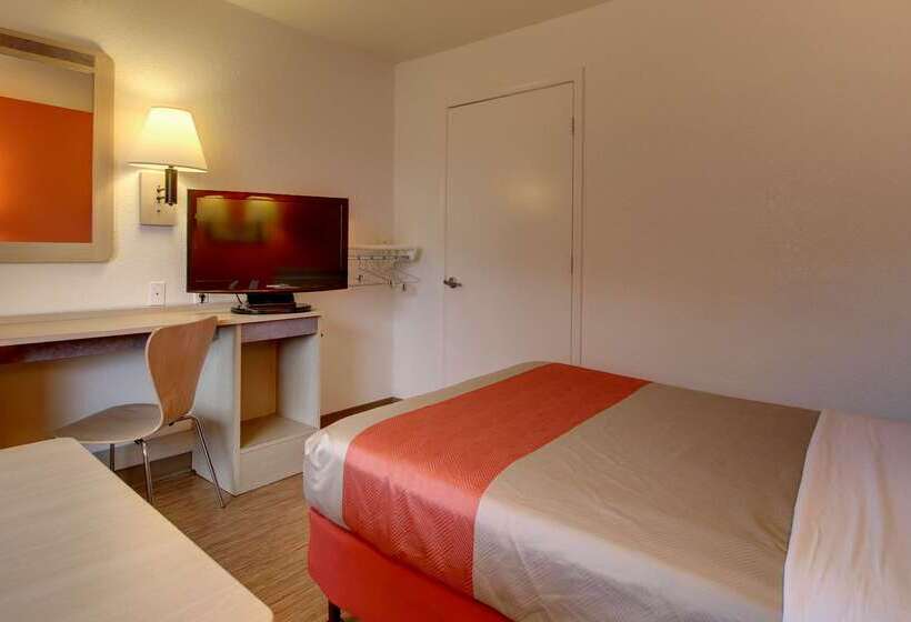 Motel 6 Elizabethtown