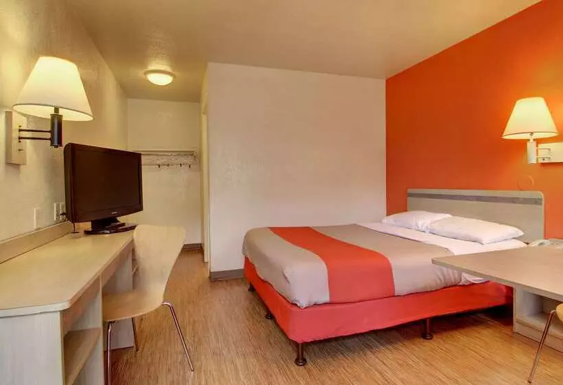 Motel 6 Elizabethtown