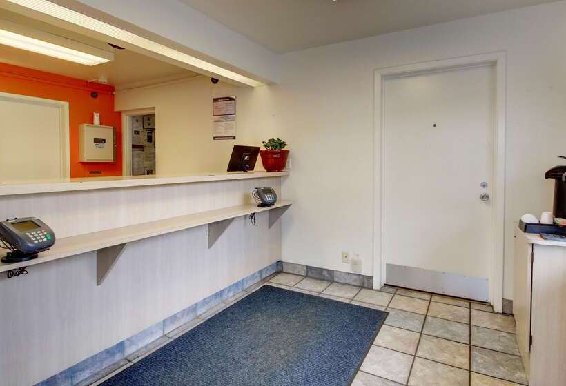 Motel 6 Elizabethtown