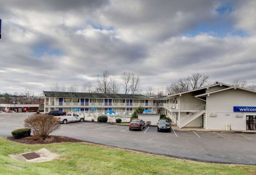 Motel 6 Elizabethtown