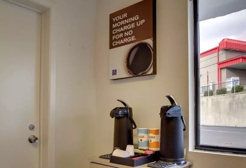 Motel 6 Elizabethtown