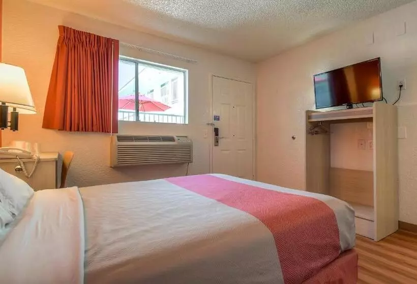 Motel 6 Rowland Heights, Ca   Los Angeles   Pomona