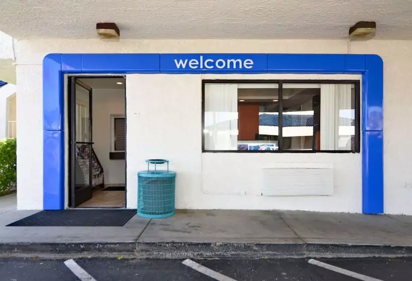 Motel 6 North Palm Springs, Ca North